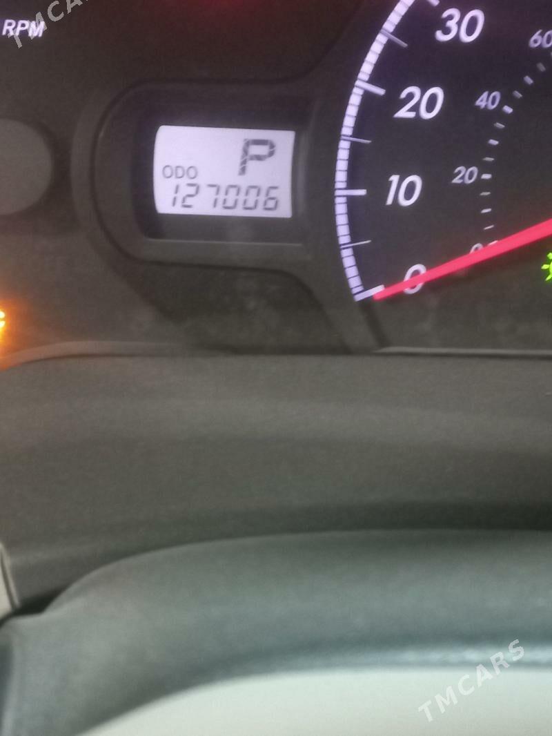 Toyota Sienna 2012 - 270 000 TMT - Türkmenabat - img 4