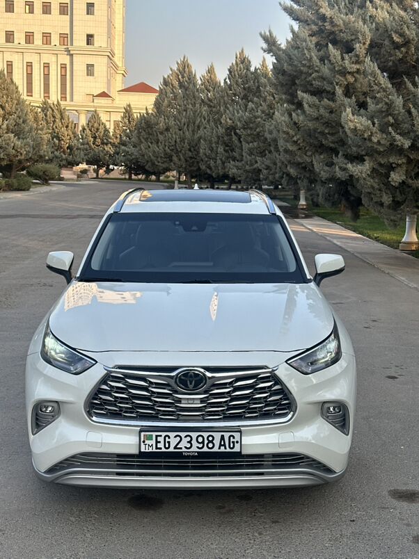 Toyota Highlander 2021 - 495 000 TMT - Ашхабад - img 8