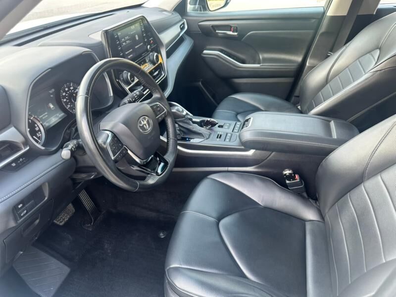 Toyota Highlander 2021 - 495 000 TMT - Ашхабад - img 6