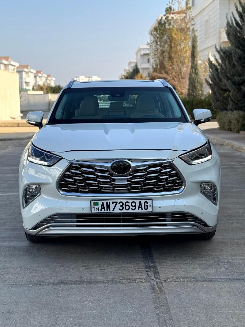 Toyota Highlander 2022 - 580 000 TMT - ул. Подвойского (Битарап Туркменистан шаёлы) - img 4