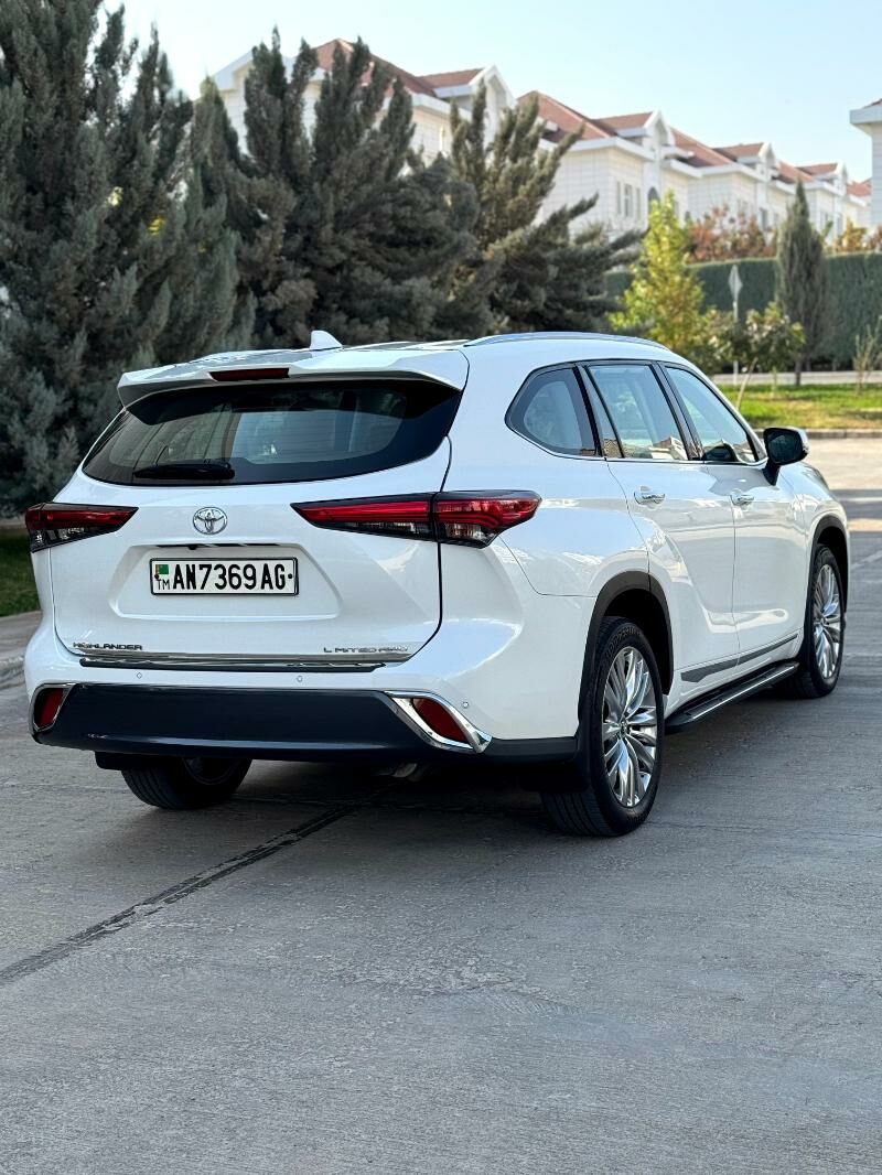 Toyota Highlander 2022 - 580 000 TMT - ул. Подвойского (Битарап Туркменистан шаёлы) - img 5