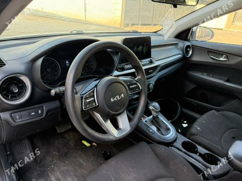 Kia Forte 2021 - 210 000 TMT - Мары - img 9