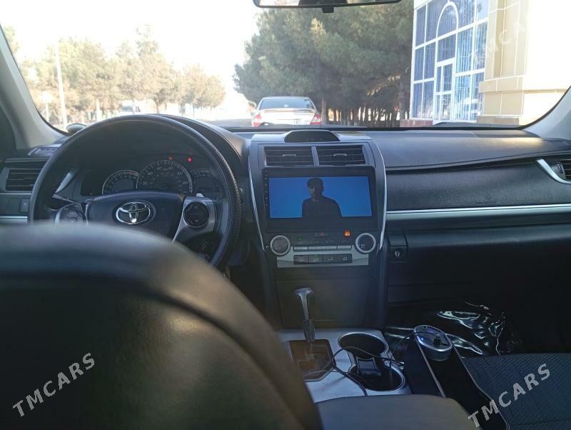 Toyota Camry 2012 - 250 000 TMT - Дянев - img 6