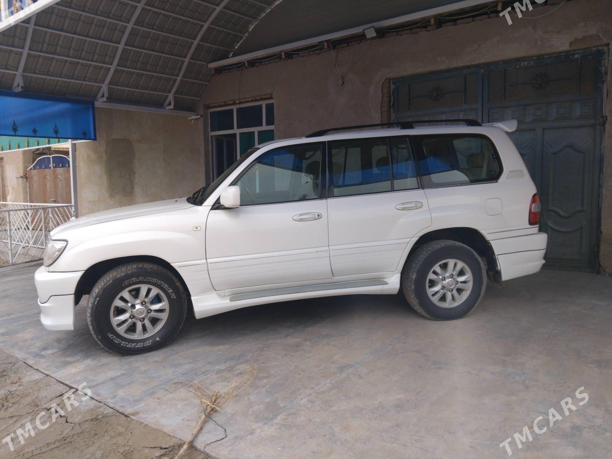 Toyota Land Cruiser 2002 - 250 000 TMT - Гурбансолтан Едже - img 2