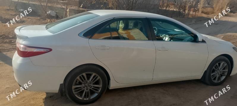 Toyota Camry 2016 - 300 000 TMT - Гороглы (Тагта) - img 2