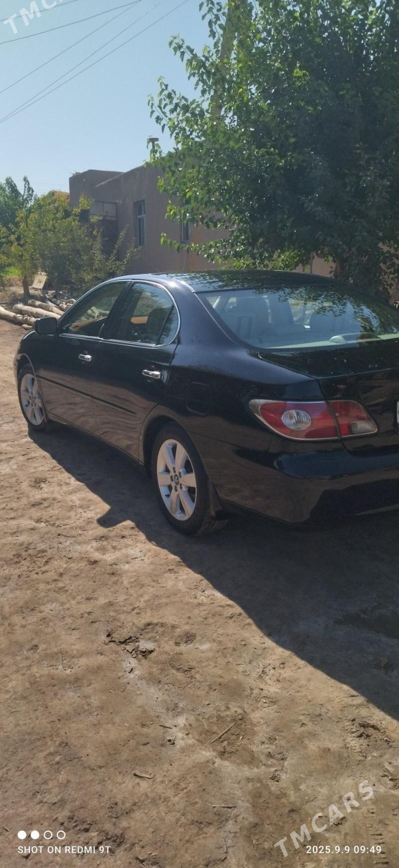 Lexus ES 300 2002 - 174 000 TMT - Гурбансолтан Едже - img 10