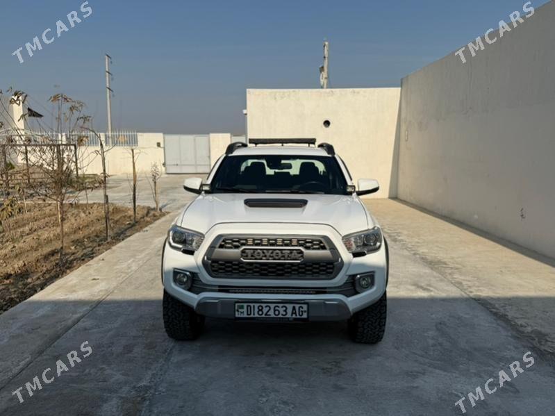 Toyota Tacoma 2019 - 375 000 TMT - Ашхабад - img 8