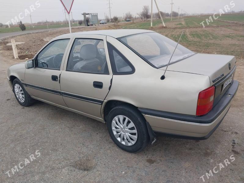 Opel Vectra 1989 - 50 000 TMT - Гороглы (Тагта) - img 5