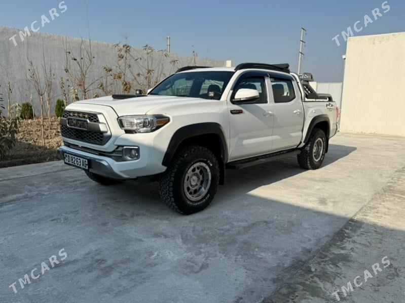 Toyota Tacoma 2019 - 375 000 TMT - Ашхабад - img 9