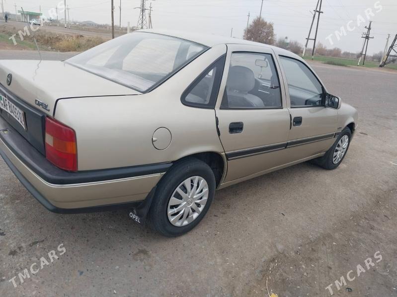 Opel Vectra 1989 - 50 000 TMT - Гороглы (Тагта) - img 3