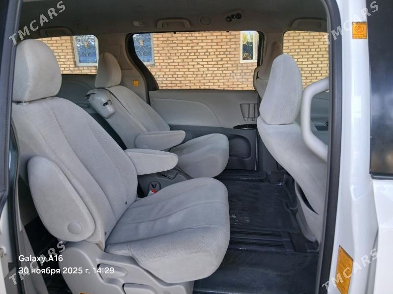 Toyota Sienna 2011 - 330 000 TMT - Mary - img 3