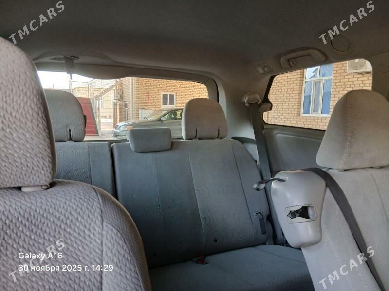 Toyota Sienna 2011 - 330 000 TMT - Mary - img 2