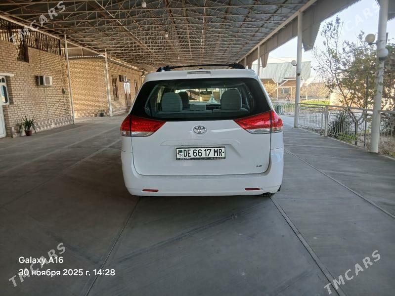 Toyota Sienna 2011 - 330 000 TMT - Mary - img 6
