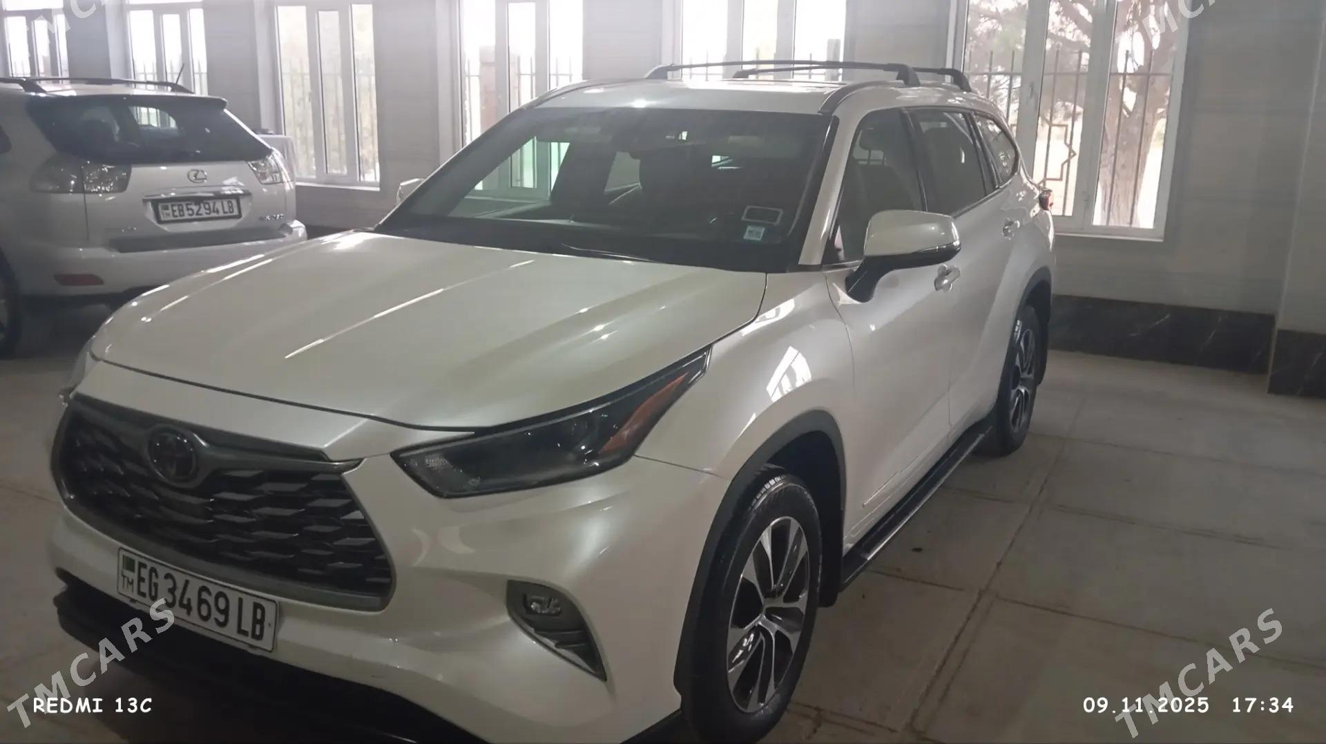 Toyota Highlander 2021 - 570 000 TMT - Дянев - img 1