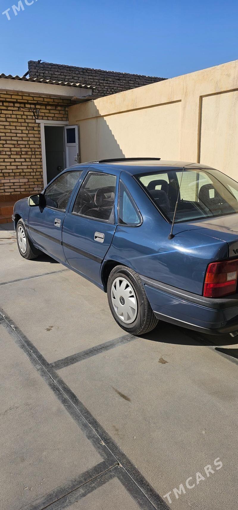 Opel Vectra 1991 - 40 000 TMT - Байрамали - img 7