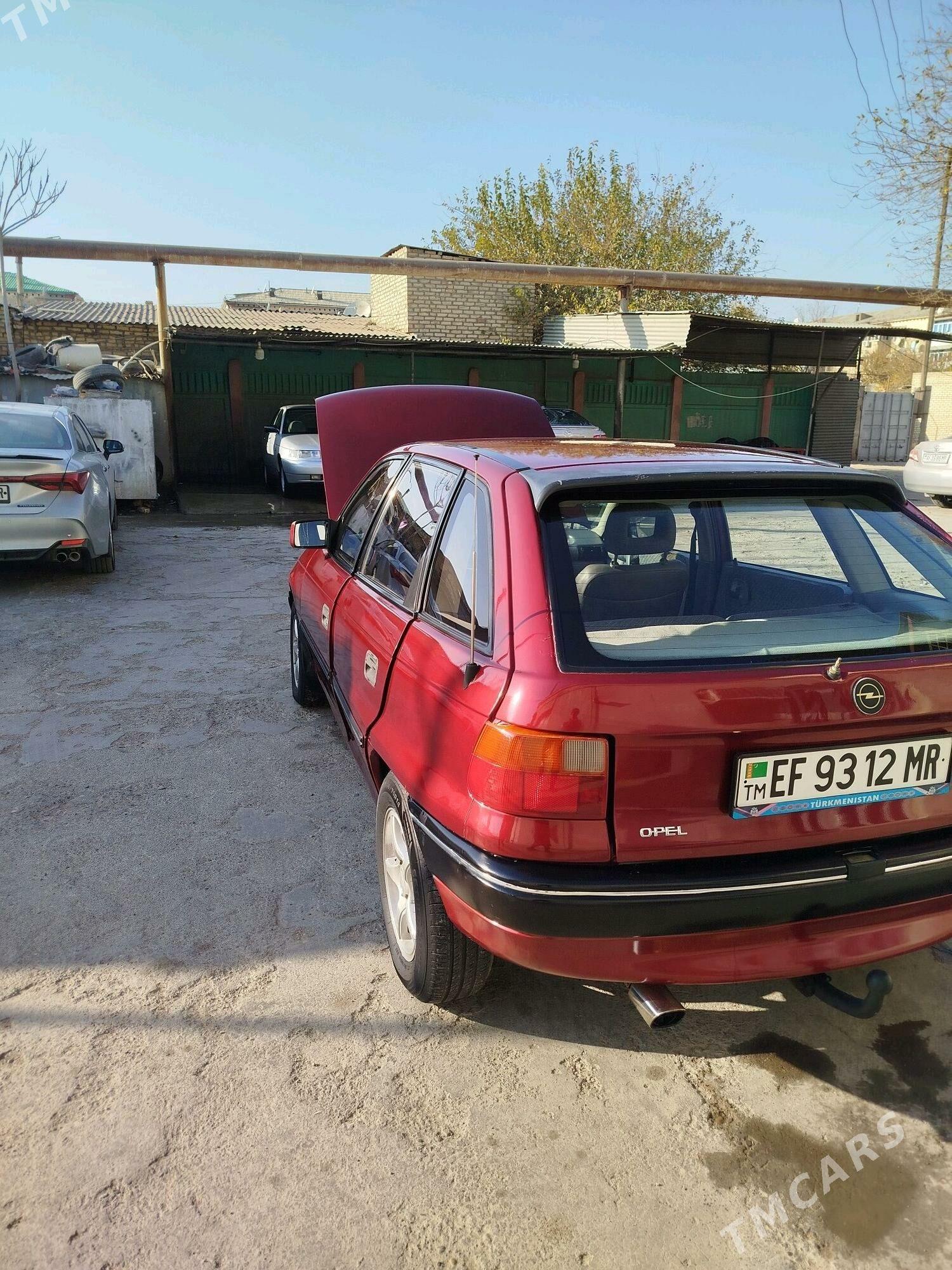 Opel Astra 1992 - 47 000 TMT - Mary - img 7