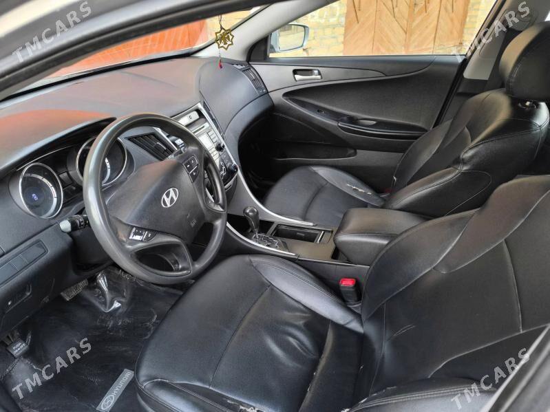 Hyundai Sonata 2010 - 135 000 TMT - Daşoguz - img 4