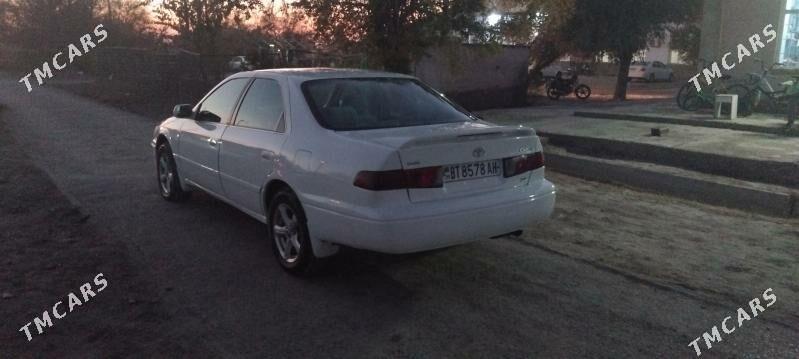 Toyota Camry 2001 - 130 000 TMT - Бабадайхан - img 2