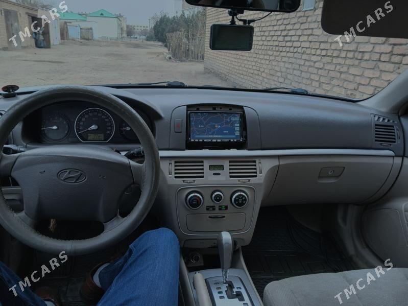 Hyundai Sonata 2006 - 170 000 TMT - Daşoguz - img 5