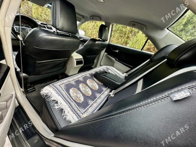 Toyota Camry 2012 - 200 000 TMT - Дашогуз - img 9