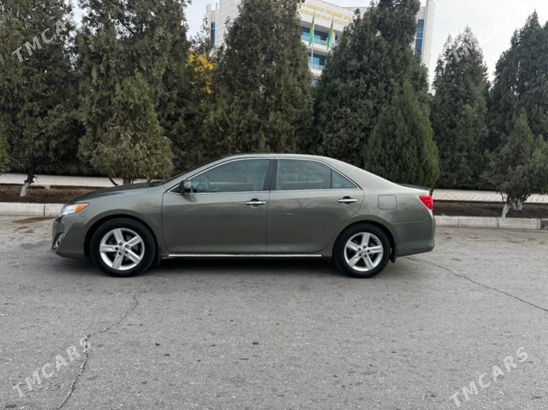 Toyota Camry 2012 - 200 000 TMT - Дашогуз - img 5