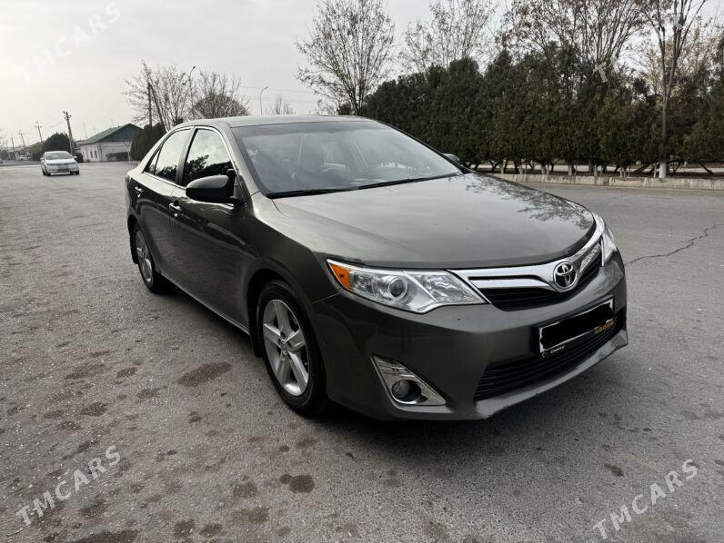 Toyota Camry 2012 - 200 000 TMT - Дашогуз - img 2