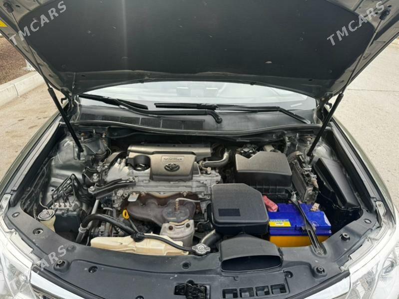 Toyota Camry 2012 - 200 000 TMT - Дашогуз - img 7
