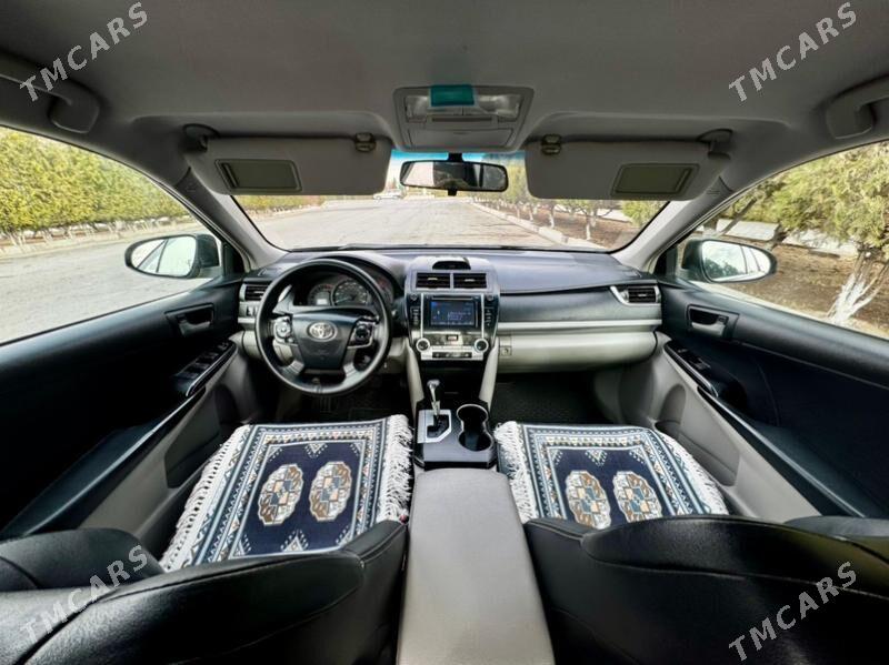 Toyota Camry 2012 - 200 000 TMT - Дашогуз - img 10