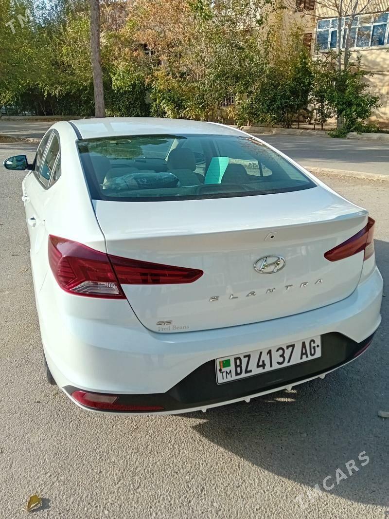 Hyundai Elantra 2019 - 205 000 TMT - Ашхабад - img 4