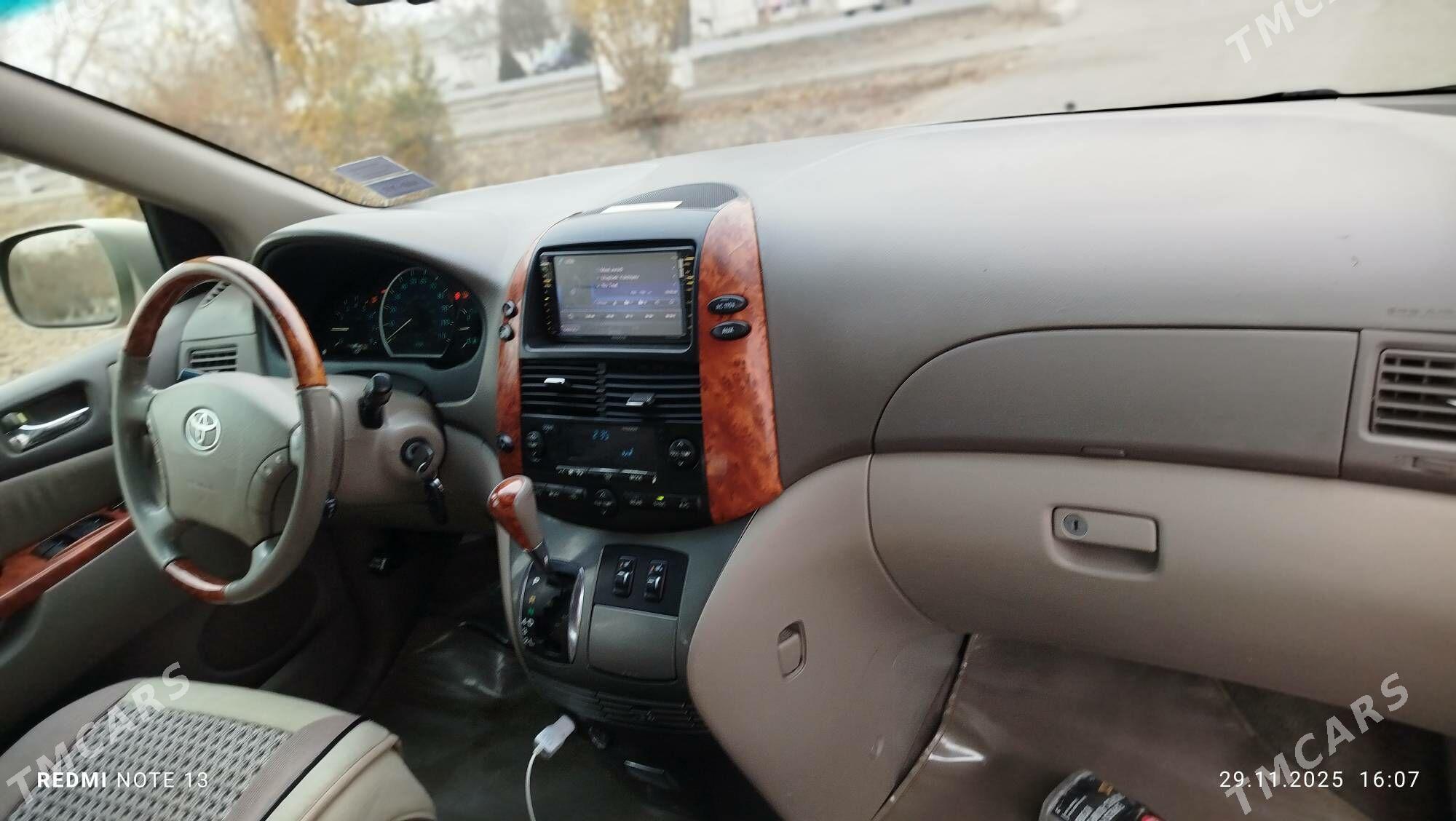 Toyota Sienna 2008 - 285 000 TMT - Daşoguz - img 6