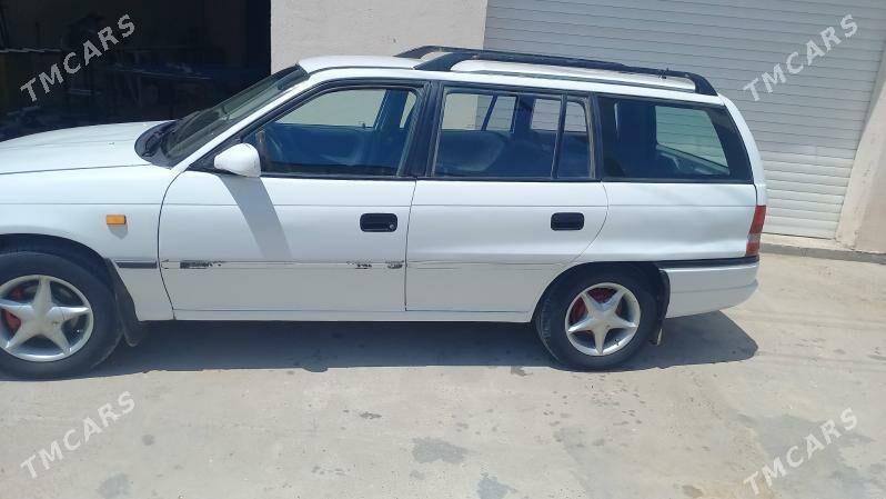 Opel Astra 1994 - 34 000 TMT - Туркменабат - img 3