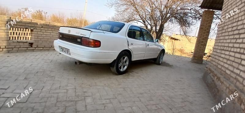 Toyota Camry 1992 - 62 000 TMT - Халач - img 2