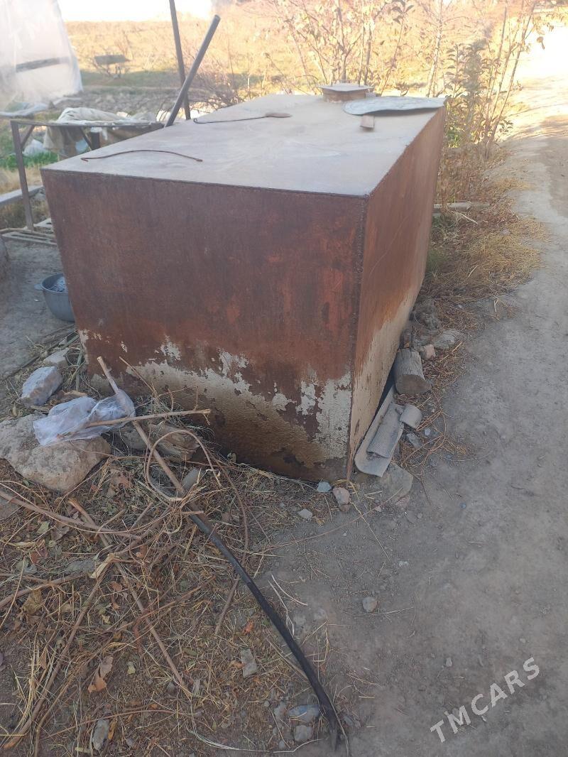 Bocka salyarka - Мары - img 2