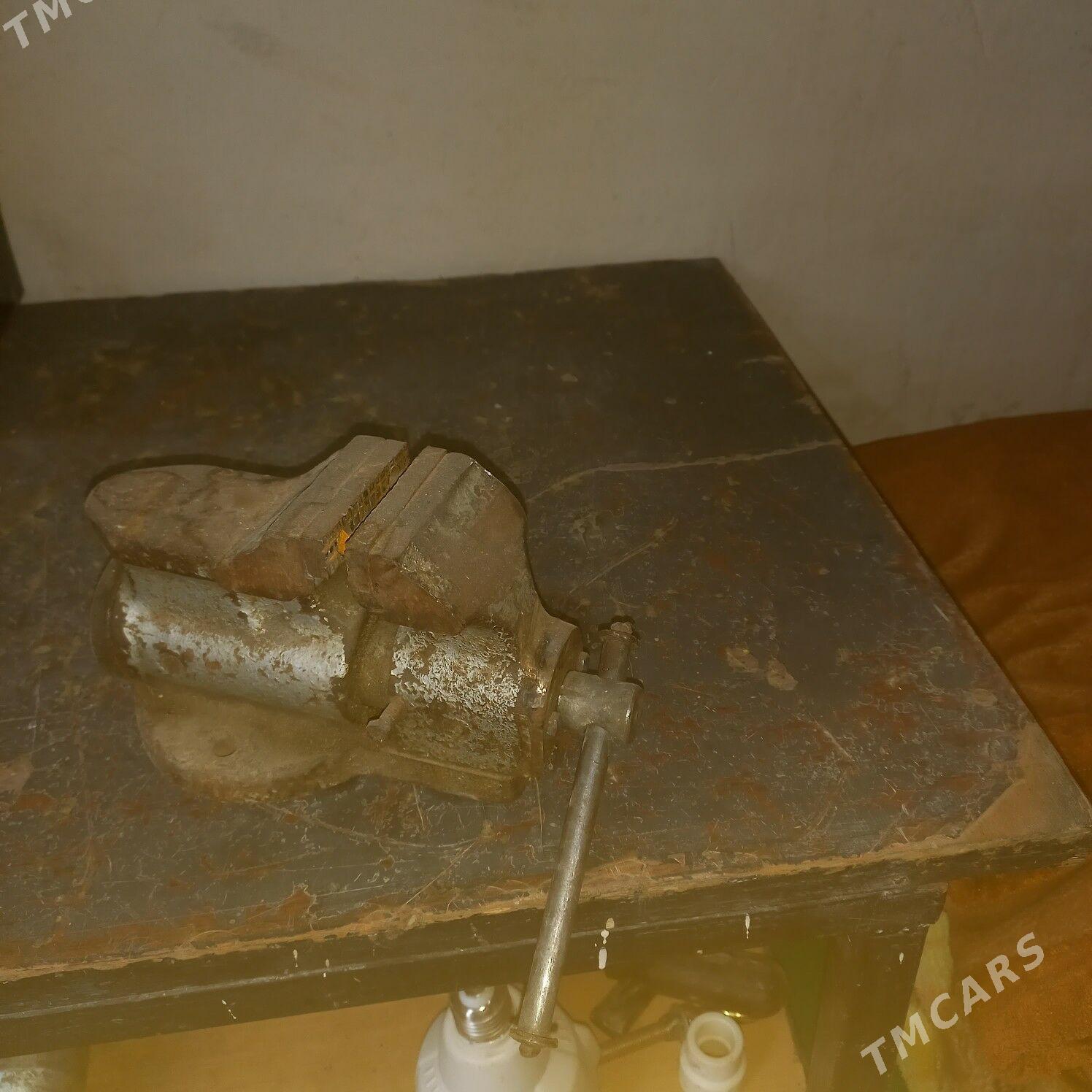 тиски,буржуйка - Balkanabat - img 2