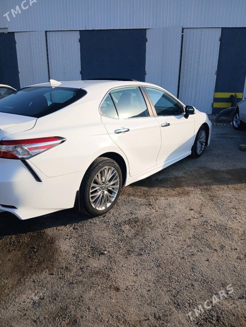 Toyota Camry 2020 - 342 000 TMT - Baýramaly - img 3