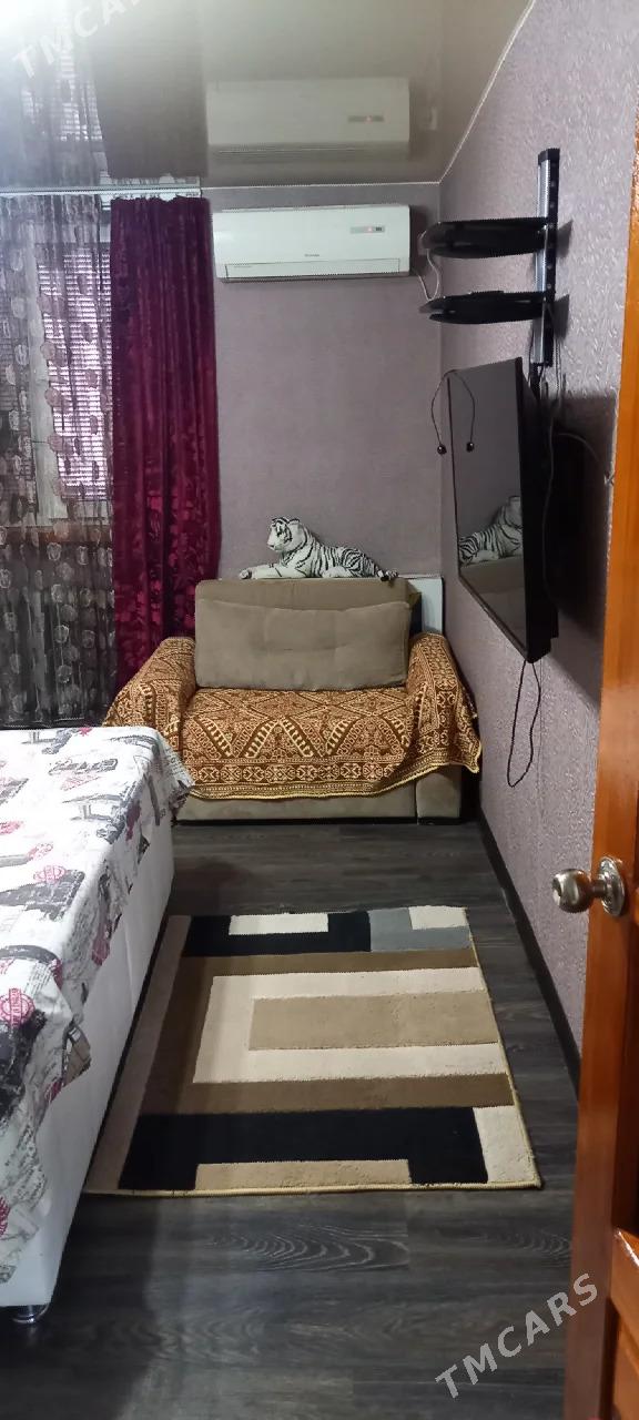 СДАЮ КВАРТИРУ В 9 МКР 1 ЭТАЖ 2 - 9 мкр - img 1