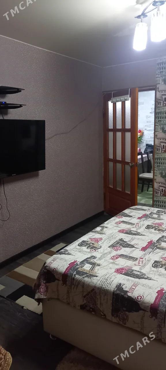 СДАЮ КВАРТИРУ В 9 МКР 1 ЭТАЖ 2 - 9 мкр - img 2