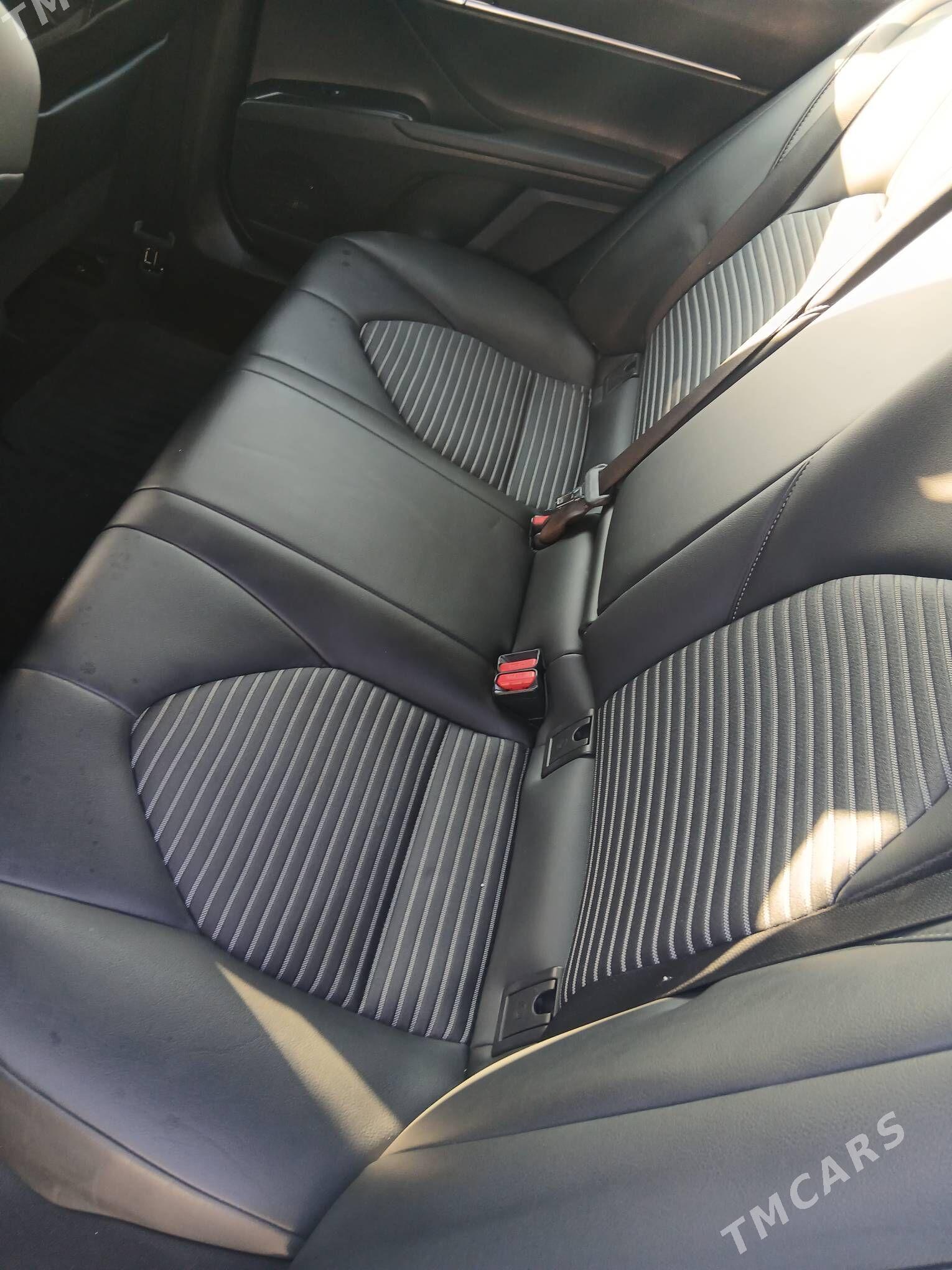 Toyota Camry 2020 - 342 000 TMT - Baýramaly - img 7