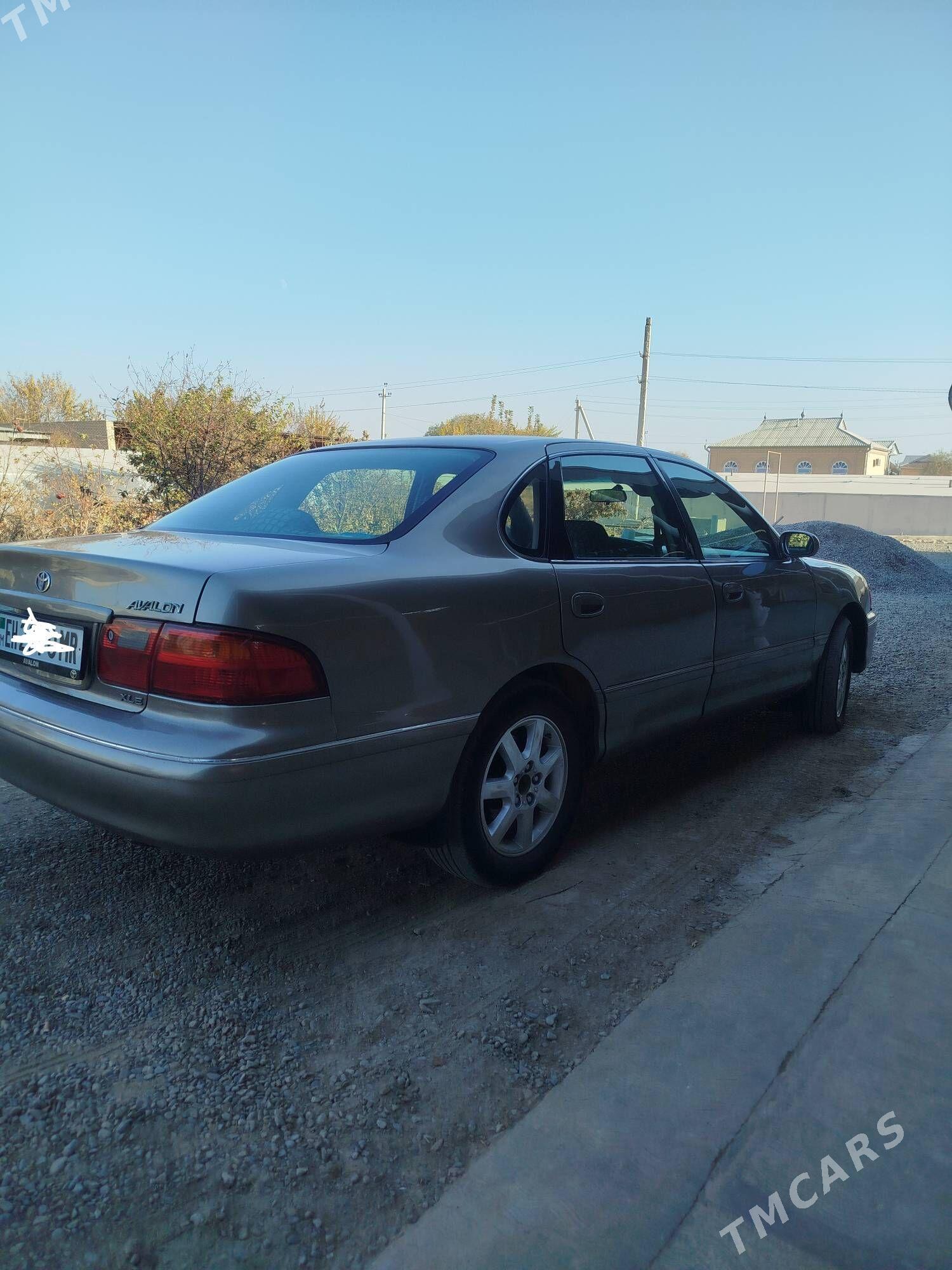 Toyota Avalon 1999 - 116 000 TMT - Мургап - img 3
