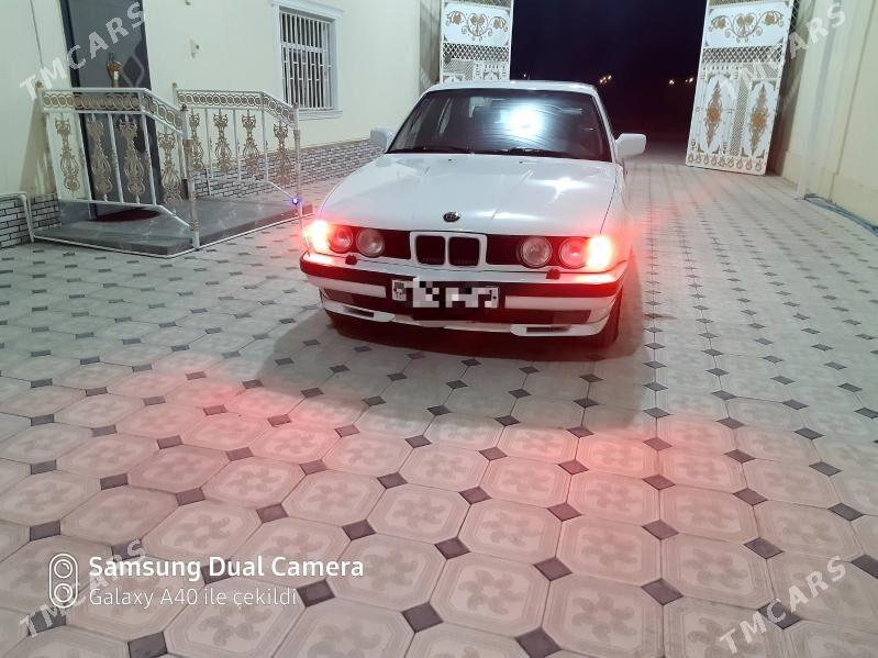 BMW 525 1991 - 70 000 TMT - Гызыларбат - img 3