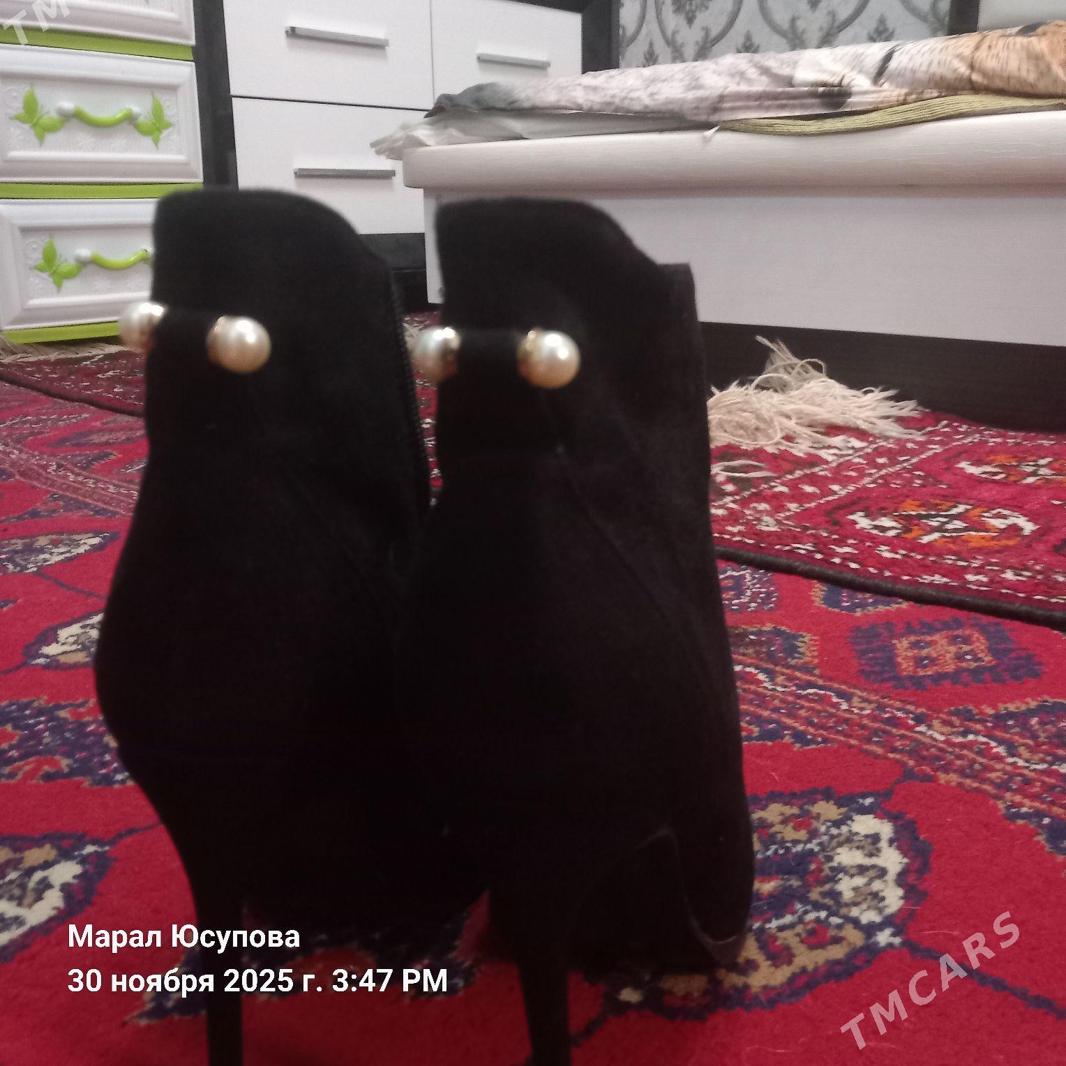 сапожки на шпильках - Дашогуз - img 2