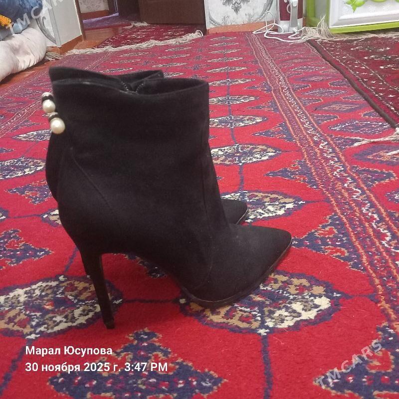 сапожки на шпильках - Дашогуз - img 3