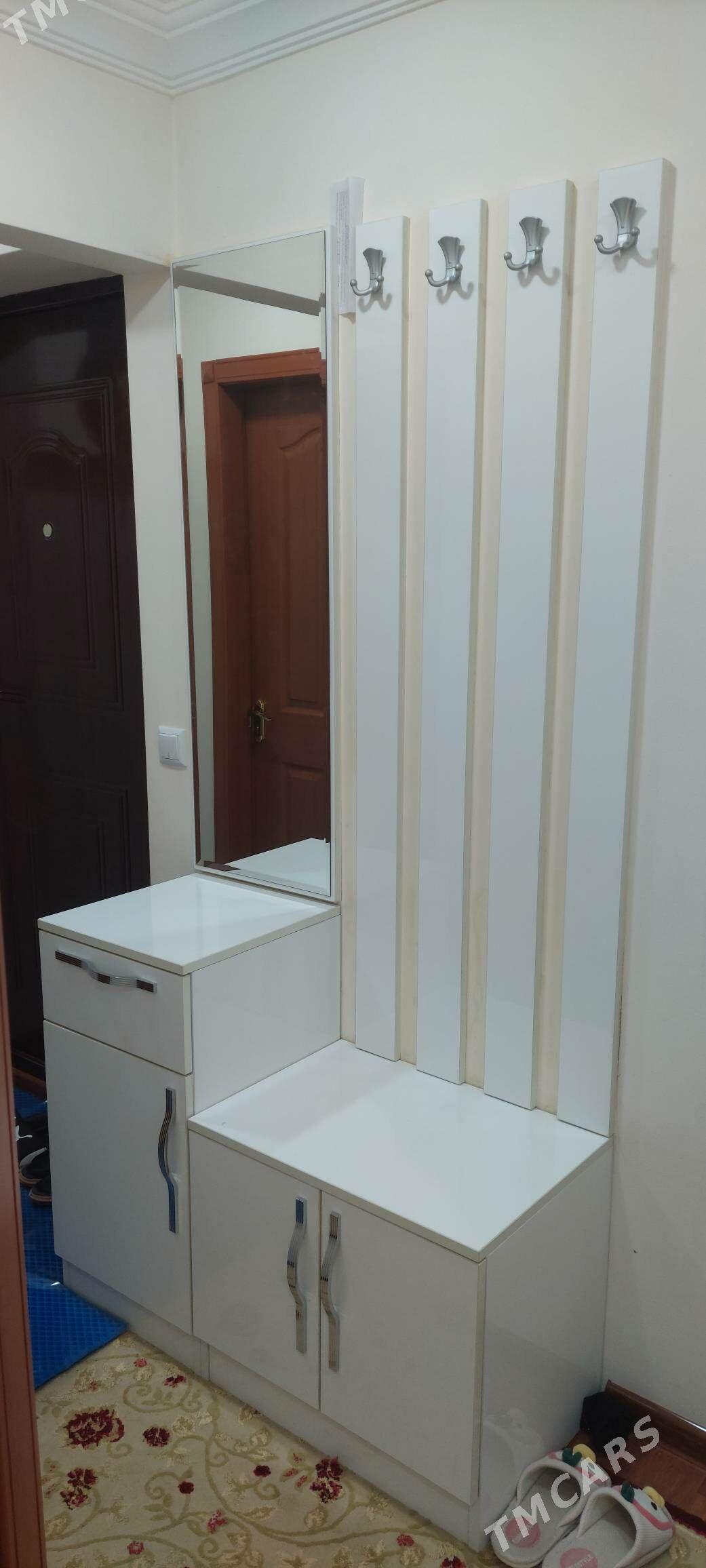 mebel prihoṣka - 4 мкр - img 2