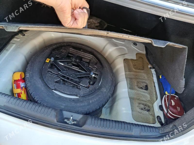 Hyundai Elantra 2014 - 167 000 TMT - Aşgabat - img 10