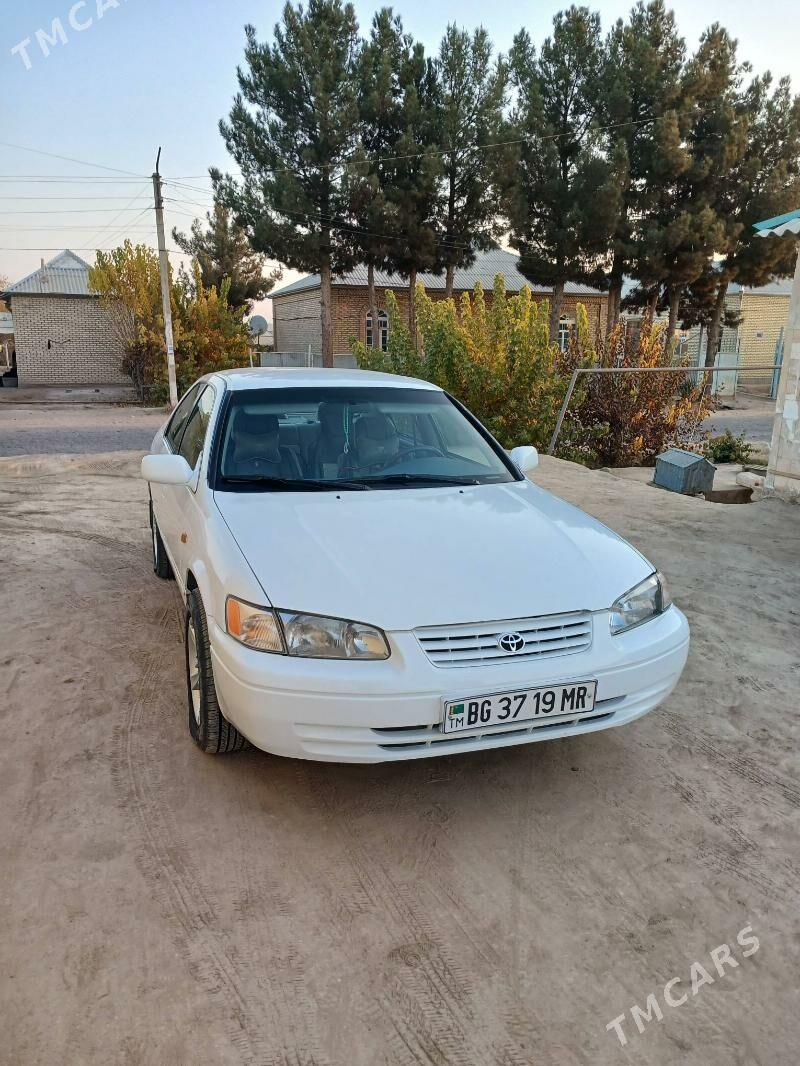 Toyota Camry 1998 - 135 000 TMT - Мары - img 9