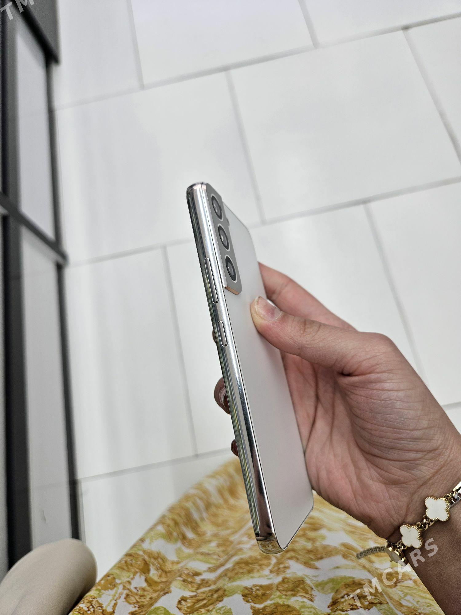 s22 256 ak renk - Mary - img 5