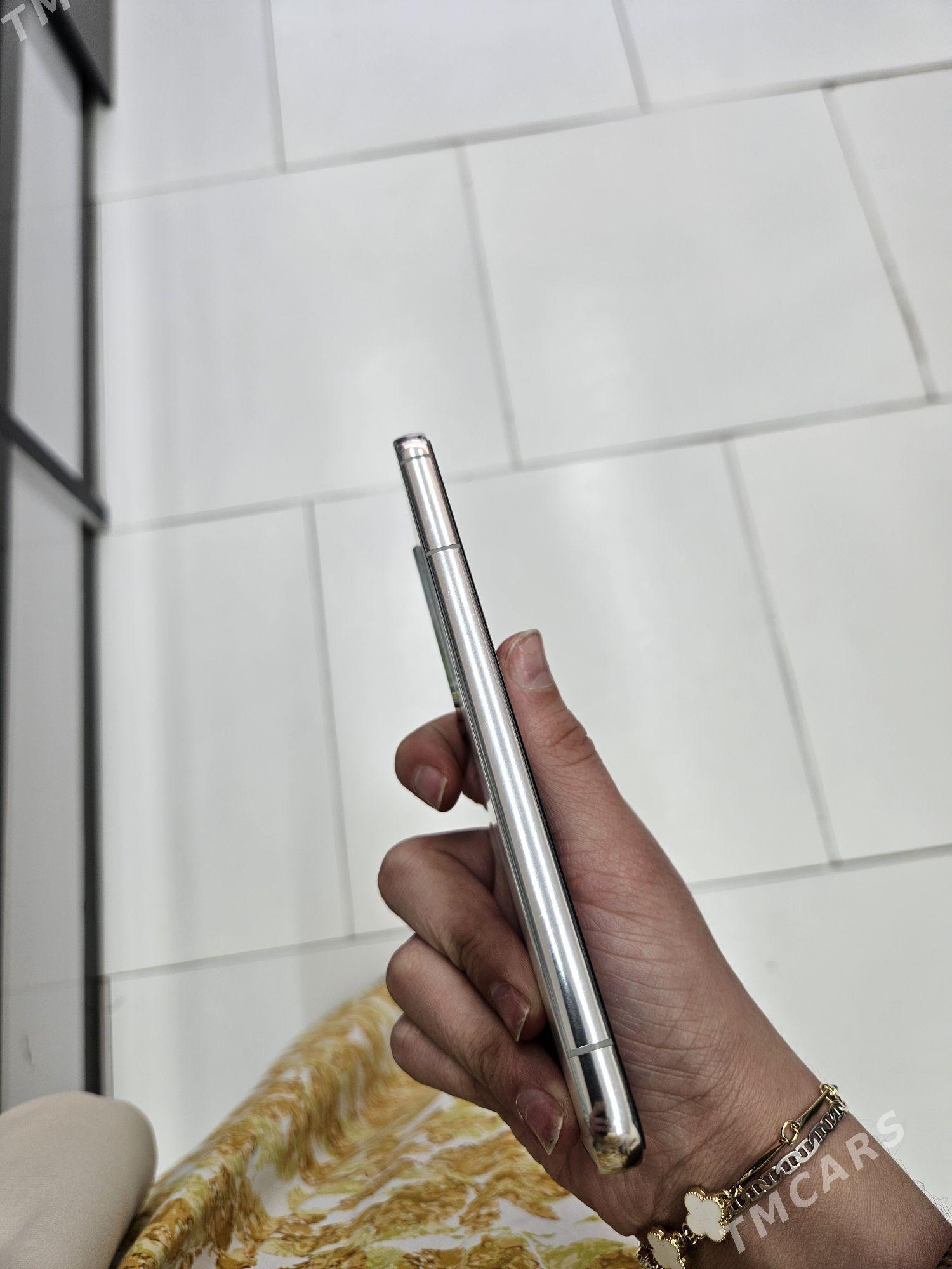 s22 256 ak renk - Mary - img 3