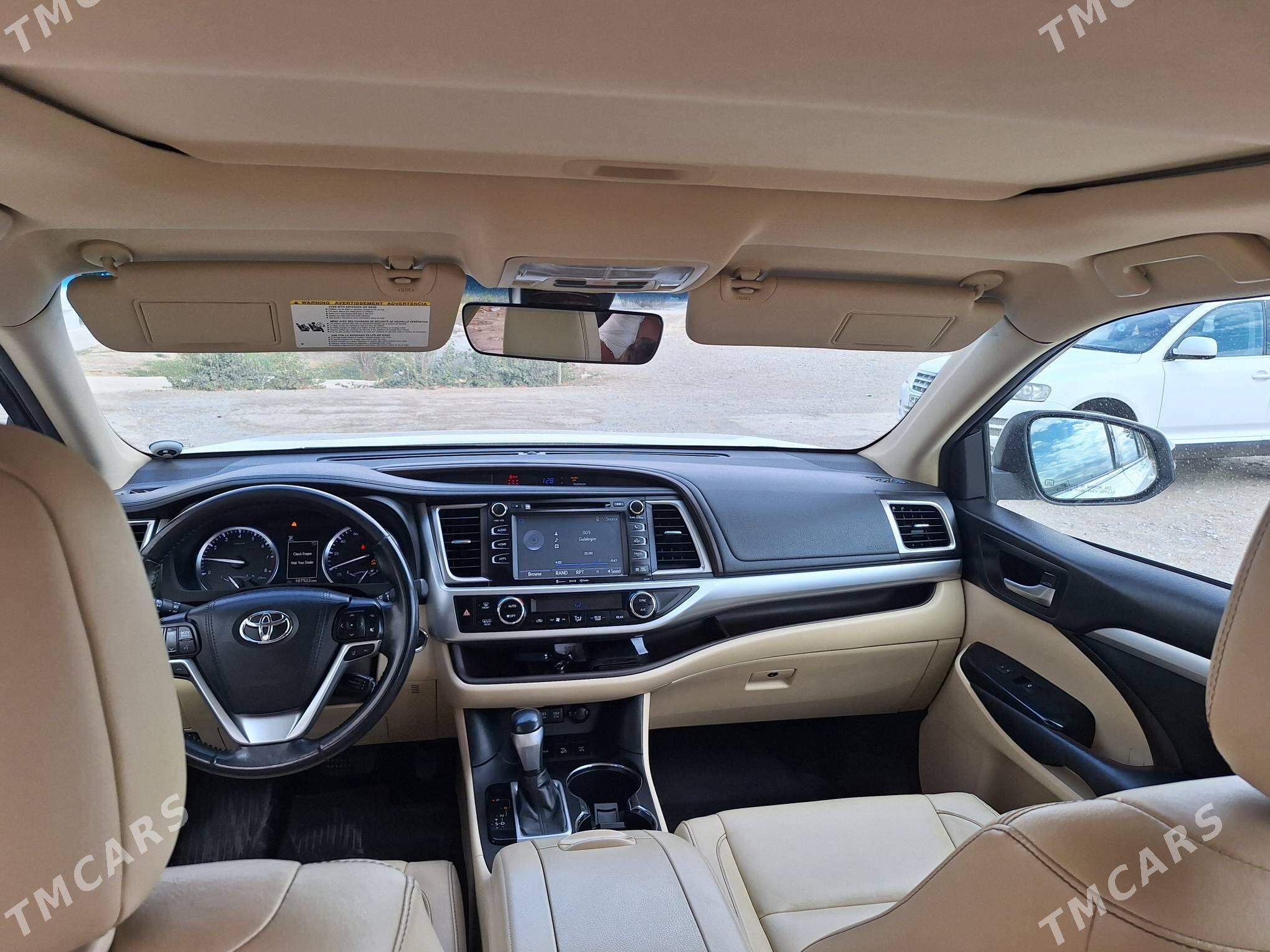 Toyota Highlander 2018 - 520 000 TMT - Ашхабад - img 5