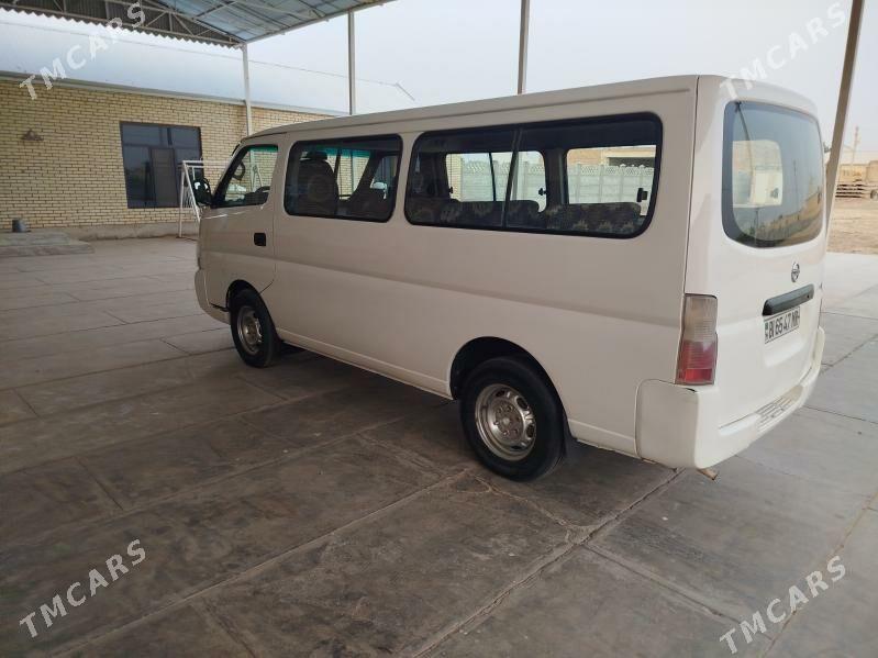 Nissan Urvan 2005 - 135 000 TMT - Sakarçäge - img 3