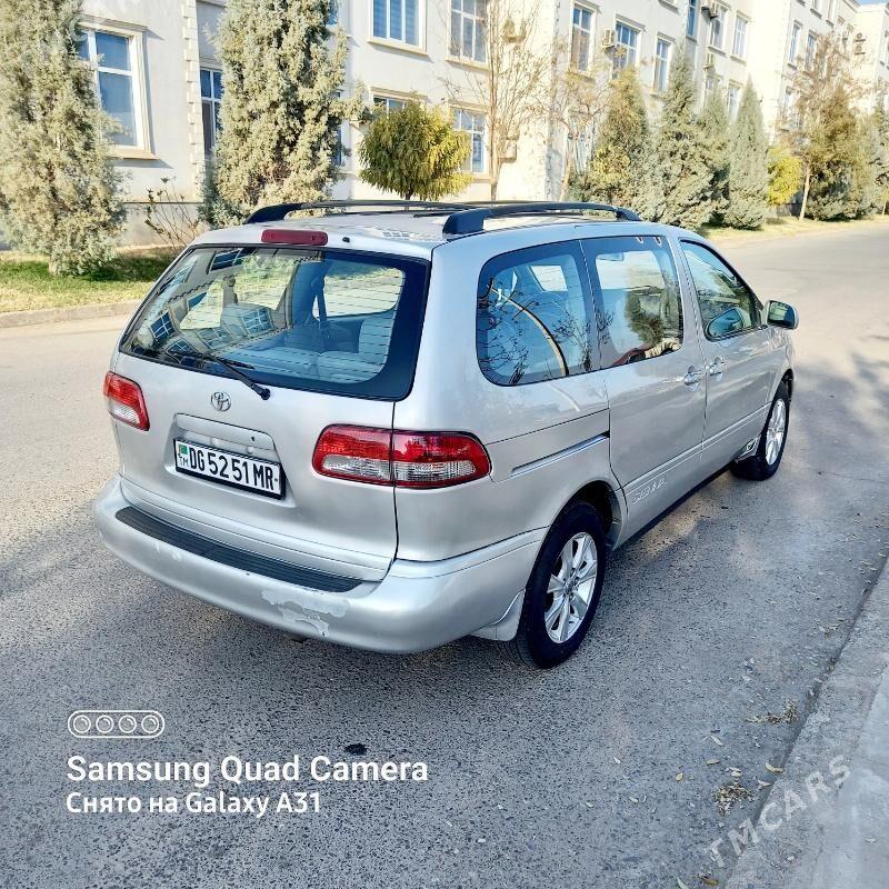 Toyota Sienna 2002 - 165 000 TMT - Мары - img 4